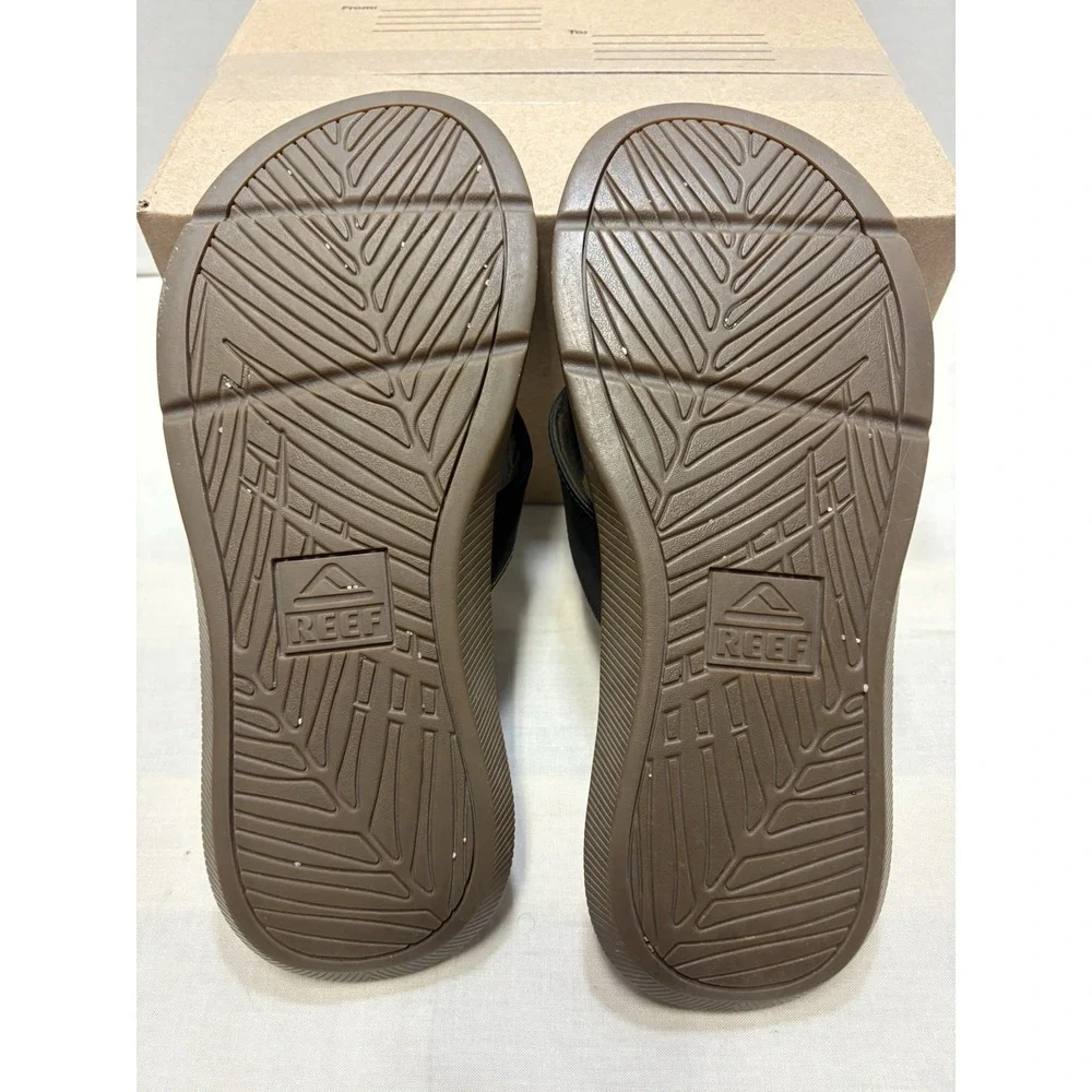 REEF Men's Santa Ana Water-Friendly Flip Flops Brown Size 10